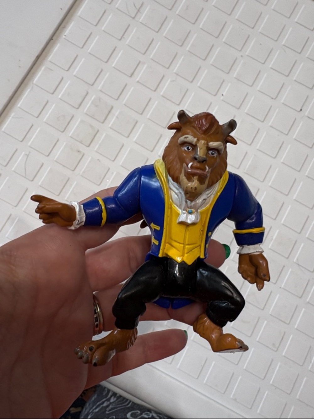 DISNEY BEAUTY AND THE BEAST -THE BEAST 4” ACTION FIGURE PLASTIC TOY (PRE-OWNED)